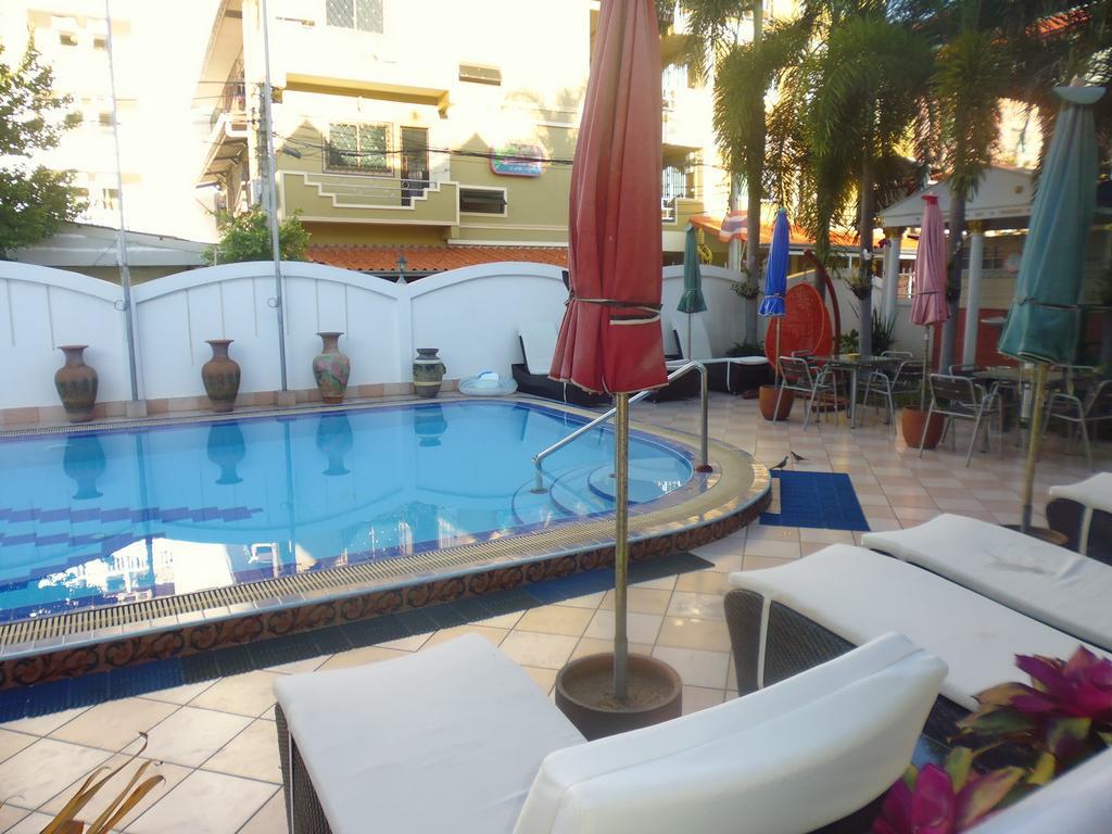 Villa Oranje Pattaya Habitación foto