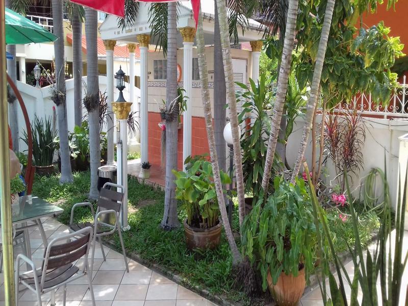 Villa Oranje Pattaya Exterior foto