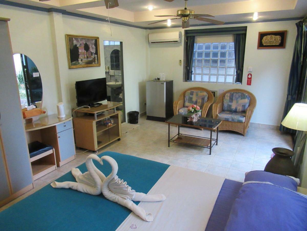 Villa Oranje Pattaya Exterior foto